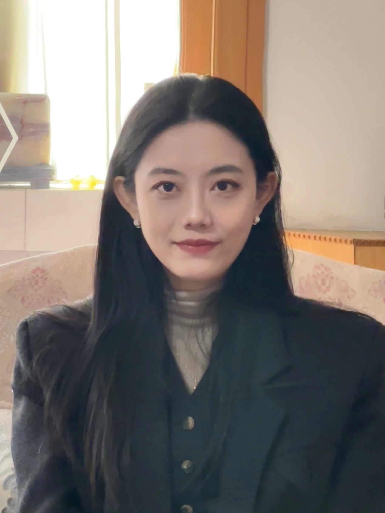 Yunxiu Feng